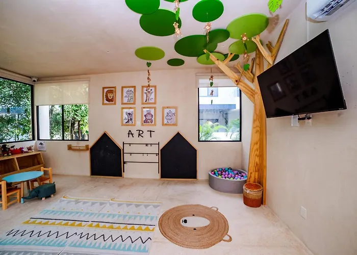 New Jaguar 12min To Caribe,pools,playground